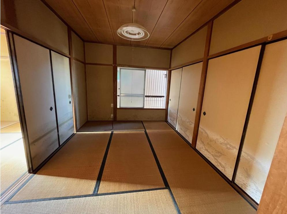 伊東市大原町　戸建の和室