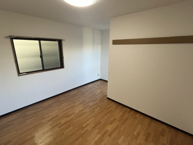 フルール室町の居間・リビング