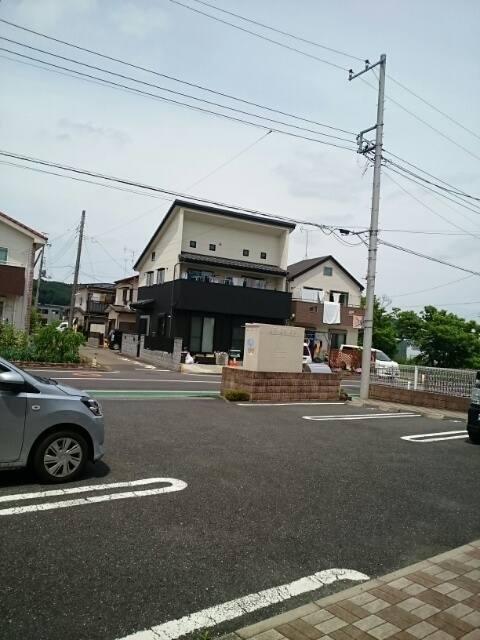 フロレスタ桜木の駐車場