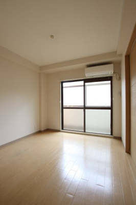 【居間・リビング】 | 北野田大発マンション