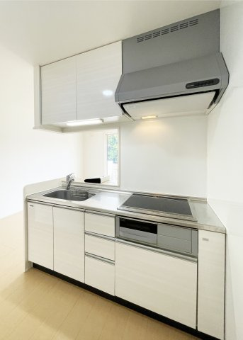 ホワイト　バード　Ⅱ　Ａ棟のキッチン