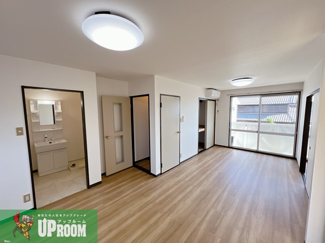 ハイツ泉の居間・リビング