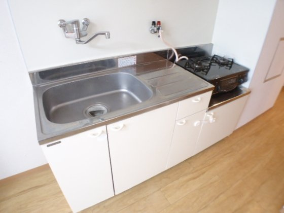 ティーズコート甲南山手のキッチン