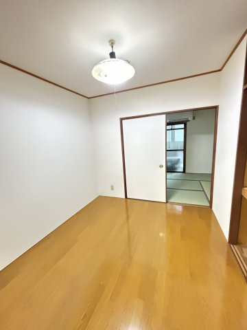 【寝室】 | サンスリーハイツ菅原
