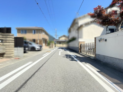 【前面道路含む現地写真】 | 堺区緑ヶ丘南町4丁　古家付き土地 | 落ち着いた静かな住宅街です