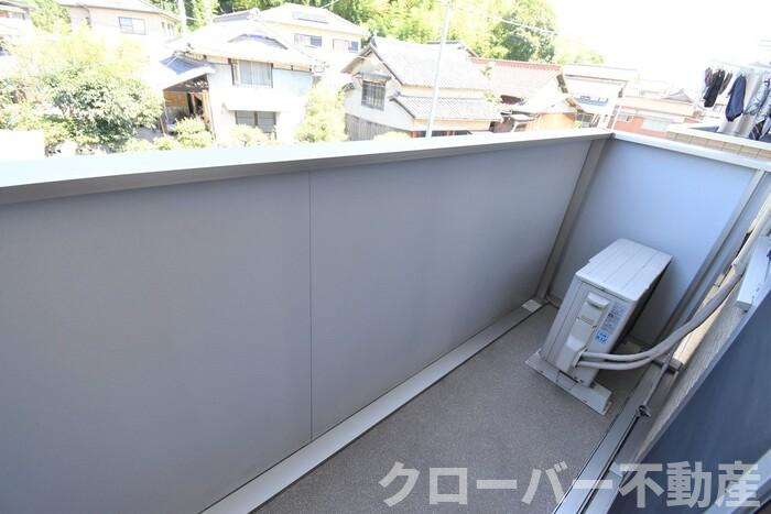 セジュールのバルコニー|バルコニー