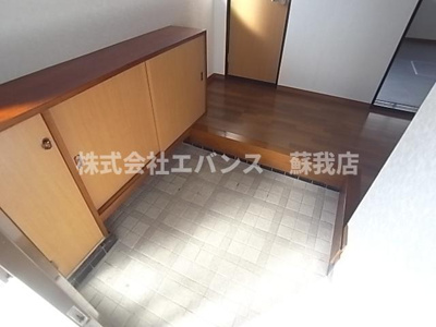 【玄関】 | 仁戸名町H貸家Ⅲ | 落ち着いた玄関です