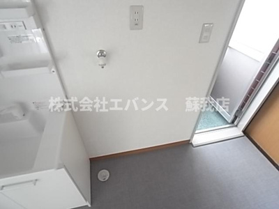 【洗面所】 | 仁戸名町H貸家Ⅲ | 明るい洗面所です