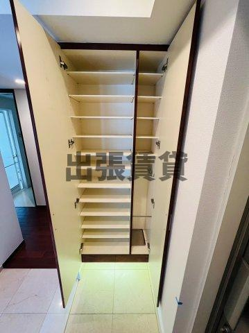 仲介手数料0円！！パシフィックコンフィート丸の内の玄関