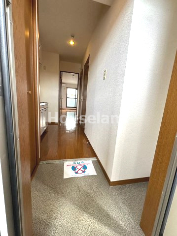 フジパレス太田の玄関