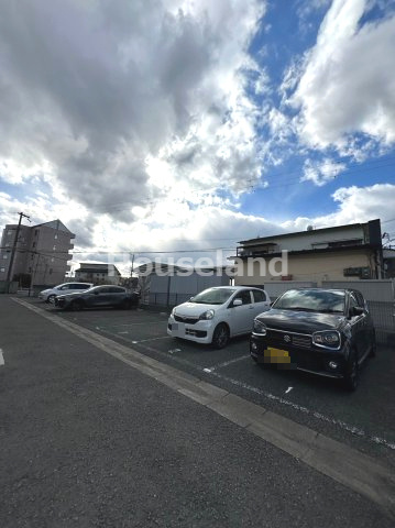 フジパレス太田の駐車場