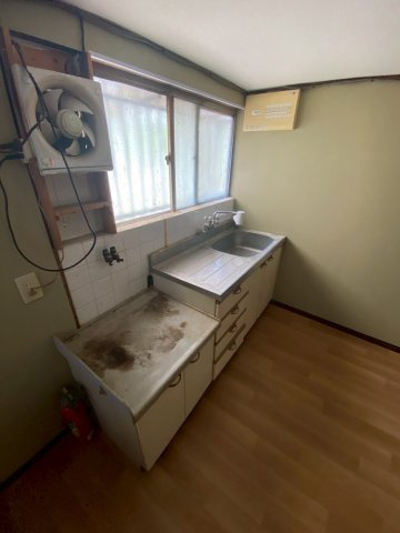 西安威１丁目貸家のキッチン