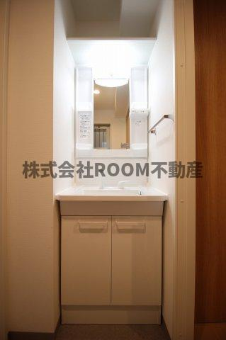 Forestry都城駅前の独立洗面台|独立洗面化粧台付き