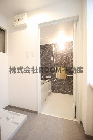 Forestry都城駅前の洗面所|ゆったりとスペースのある洗面所
