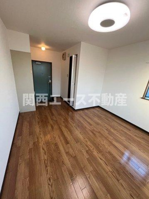 【洋室】 | バッハレジデンス長瀬