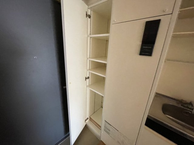 【エントランス】 | サザレビル