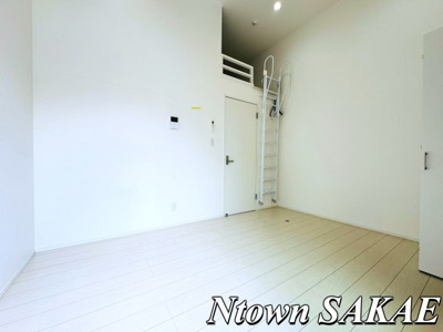 【居間・リビング】 | ブドワール塩池 | ゆったりとした居間です