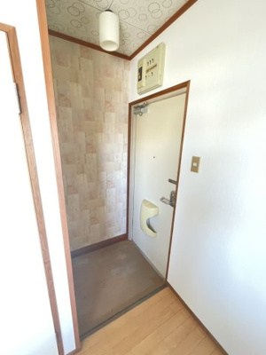 【玄関】 | グレースコート協和