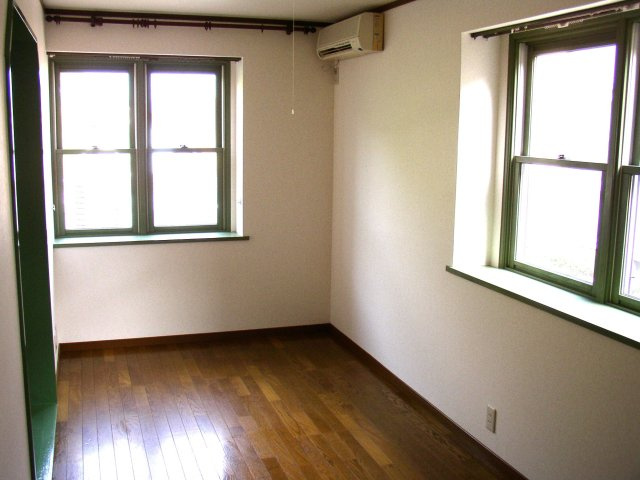 ワシントンハイツ村田B・Cの居間・リビング