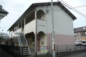 ハイツ鞍岡