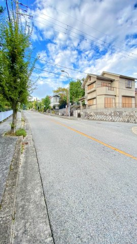 中山桜台5丁目の前面道路含む現地写真