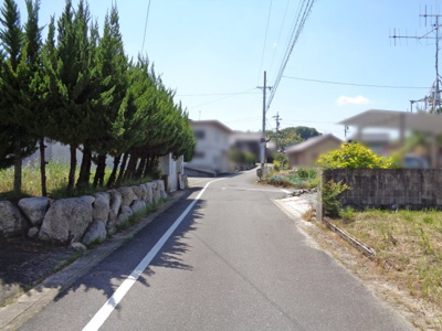 【前面道路含む現地写真】 | 桑名市北川原台 | 前面道路