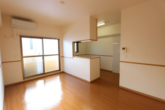 ファインライズⅡの居間・リビング