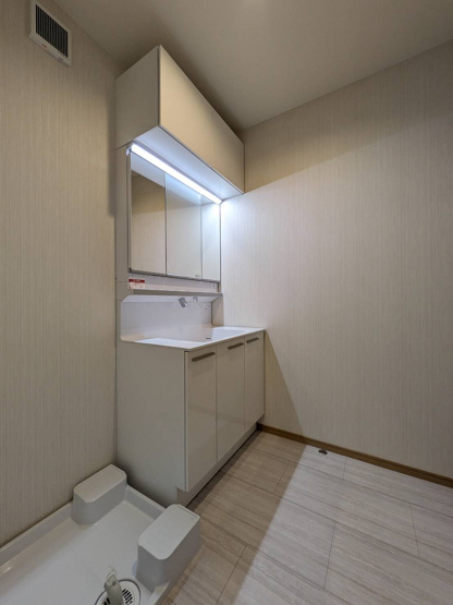 【独立洗面台】