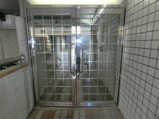 【エントランス】