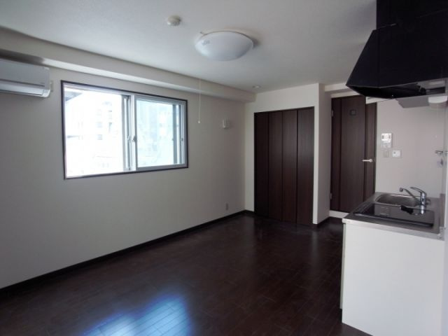 エスポワール加納町の居間・リビング