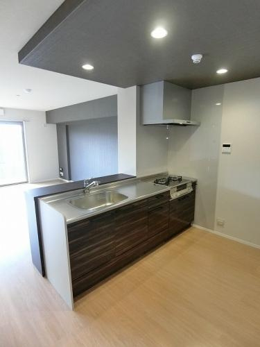 アインス鳥飼のキッチン|内装イメージ：同タイプイメージ写真（床・壁など現状優先）