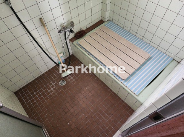 高知市東雲町　中古戸建の浴室|お風呂です