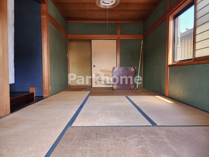 高知市東雲町　中古戸建の和室|和室があれば客間としても活用できます