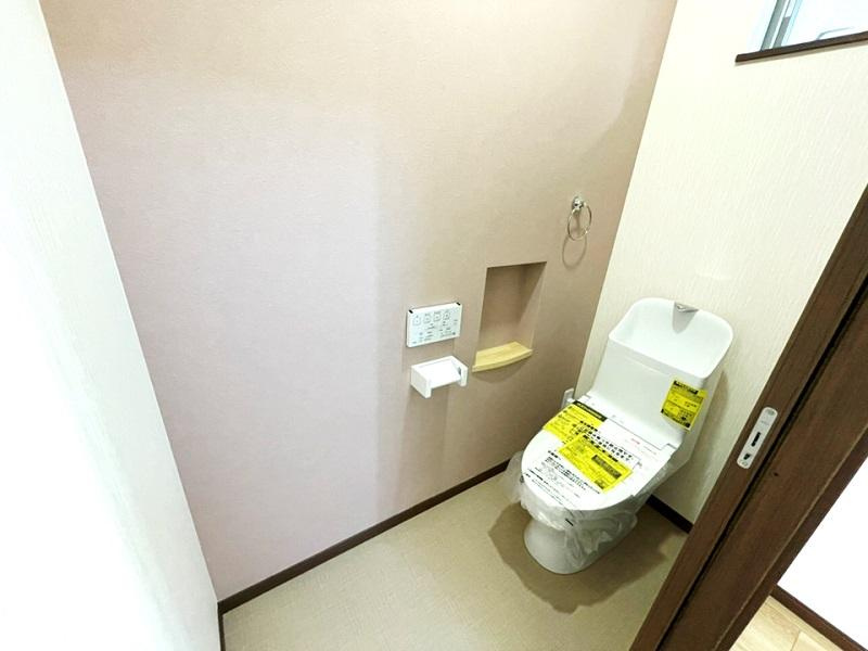 香美市土佐山田町　中古住宅のトイレ|新築時の写真