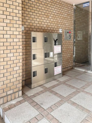 【その他共用部分】 | ロワール赤塚 | 不在時にも大活躍の宅配ボックス完備(^^)/