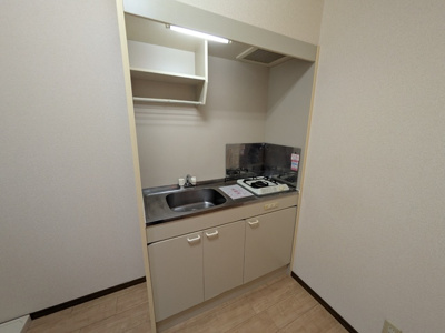 コンパクトなキッチンです♪