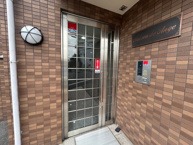 【エントランス】 | メゾンドアンジュ