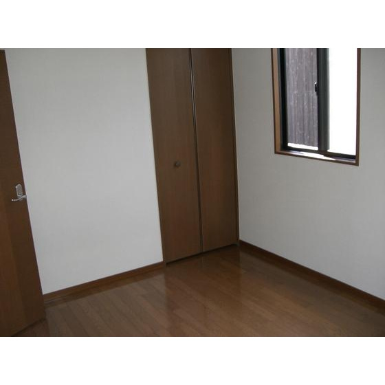 コマンセ21の寝室|落ち着いた色調の寝室です