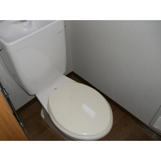 コマンセ21のトイレ|清潔感のあるトイレです