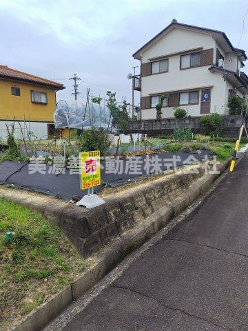 ６３３１４　関市迫間台土地の外観