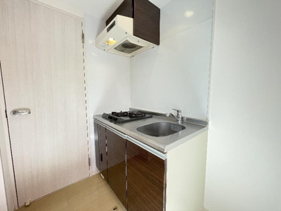 【キッチン】 | アウグーリ室見 | 別号室の写真になります。現況優先。