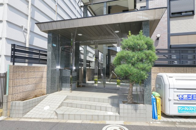 サンクレストⅡのエントランス