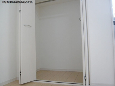【収納】 | THE MEWS FLAT吉塚 | 別号室の写真になります。現況優先。