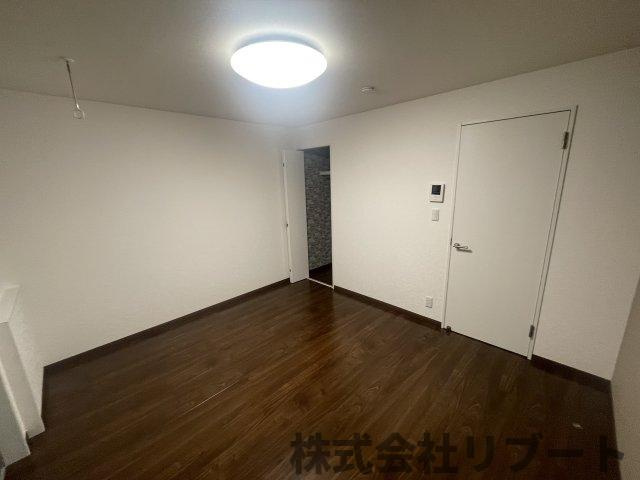 プリズム8番館の居間・リビング