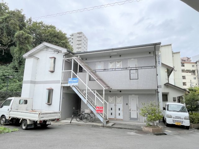 ハイツ本町