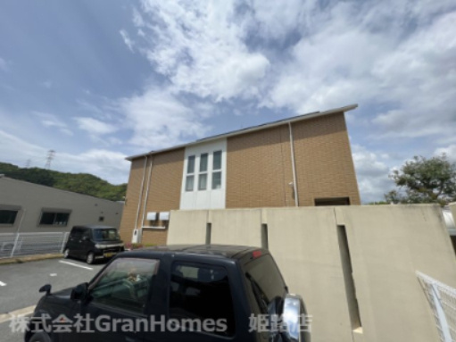 メゾンサンベリーナの外観