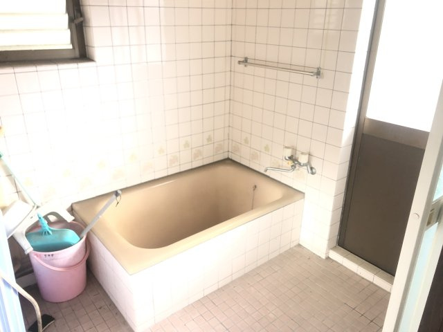 中古戸建　北広島町今田の浴室|きれいなお風呂です