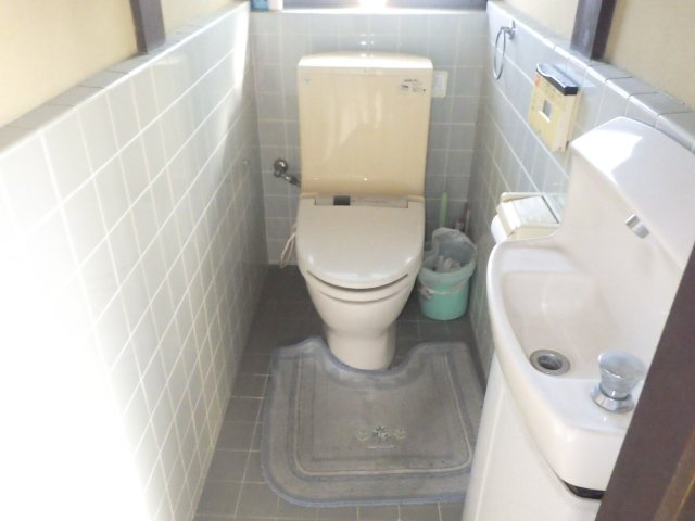 中古戸建　北広島町今田のトイレ|トイレもきれいです