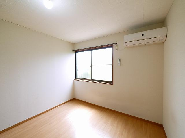 吉田ハイツの寝室