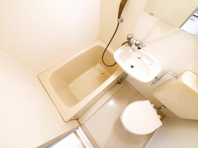 吉田ハイツの浴室